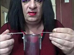 bisexual crossdresser fills himself up part 1