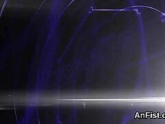 kinky lesbo bombshells fisting tight holes! 😜