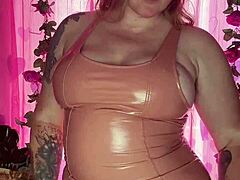 She asks, 'Do you like my latex dress teasing?'