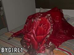 Battaniye altında kimse görmesin diye siktik 😏