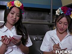 i'm asia lee, hardly working on blowjobs