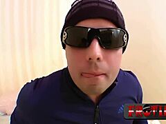 ninfeta que adora porra e anal.