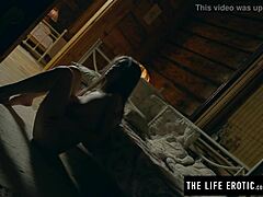 Frenzied milf, wanna see me cum hard with vibrator in bath?