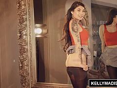 Ryan Madison naplní Brennu Sparks dvakrát