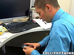 Twinks Fuck Hard in Office