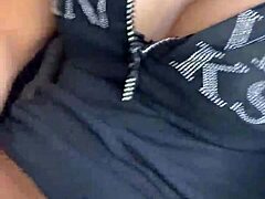 Mara di Roma, show me how you get down with hardcore action!