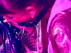 Fetiche pervertida brincando high heels ball gag - bia romanxxx