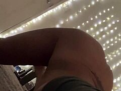 i'm bobbi jo88, obsessed with my ebony body.