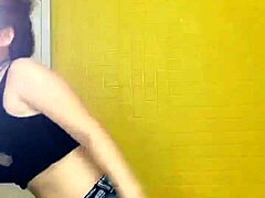 Em Thẩm, Are You Ready to Join Me Right Now?