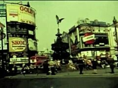 Back in swinging London, vintage vibes take over the retro scene.