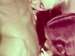 Back in swinging London, vintage vibes take over the retro scene.