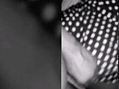 i fucked my girlfriend hard in this amateur video.