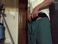 just a quick gay rub for fun