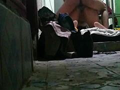 This amateur girl knows how to work that blowjob