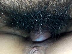 Xuất Vào I Anh delivers an intense creampie in this 2018 video