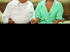 Lois Fucks Big Cock In Family Guy Parody