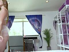 i milked his cock til he overfilled my pussy