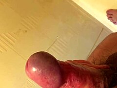 what's with this mid-masturbation pee?