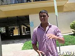 hey, wanna see some hot gay weenie action?