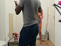 Milf slut engages in sex during photo shoot behind scenes