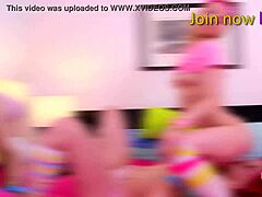 Crazy Teen Lezzie Bff Fuck?