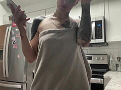 Young Thug Twerks Seductively In Kitchen