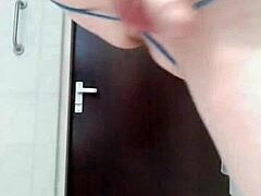 I'm masturbatin' as a bi guy, feelin' so horny.