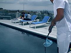 screwbox - valentina nappi in rich bitch