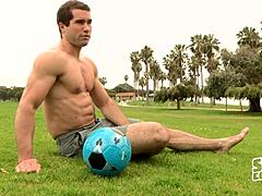 Рафаел гей филм Шон Коди смуче огромен кур