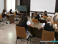 safada do bucetao fucks with big ass voyeur