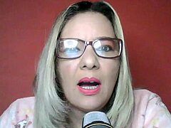 Iniciando com a vovo encontrei minha gostosa mae biologica