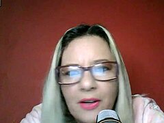 Iniciando com a vovo encontrei minha gostosa mae biologica