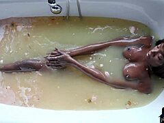 Tall Black Milf Model Ana Foxxx Undresses In Bath