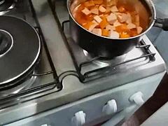 How to make hot dog even if you're poor and fucked.