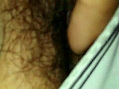 quan lot trang dep in everyday life