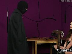 Kinky beauty gets covered in cum from blowbang session
