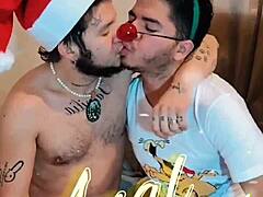 At the inn, they couldn't resist and fucked nonstop in the boyfriend's room.