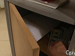 sex anal homosexual doare atât de tare...