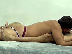 ayuda, me están chupando el culo por primera vez y me gusta?