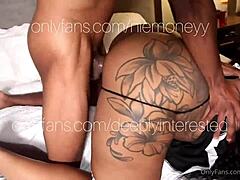 niemoneyy чукана отзад от голям черен кур 😩