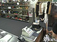 hell yeah, reality chick giving nasty oral pleasure like a pro!