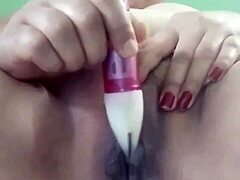 Poosoo Pornstar Fingers Herself Wild! 😜