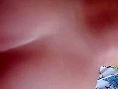 Pornstar prostitute in public orgy gets gozada na buceta with oral and orgasm