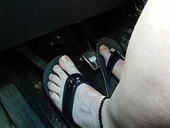 Wow, driving barefoot in flip flops is insanely hot!