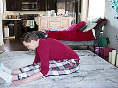 Yoga Lesson 351 Focuses On Instruction And Natural Poses