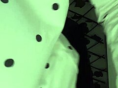 I love masturbaing my pussy when alone.