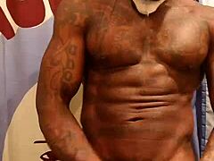 I worship this big black cock for money, jerking it off solo.