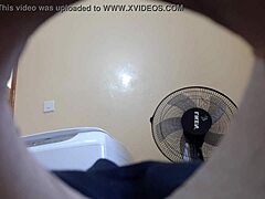 Indisk stævnesøster på skjult kamera med sød røv