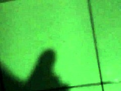 TIRANDOME A TRAVESTI DELGADA 2