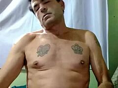 yo, célio borba getting sensual just for ya!